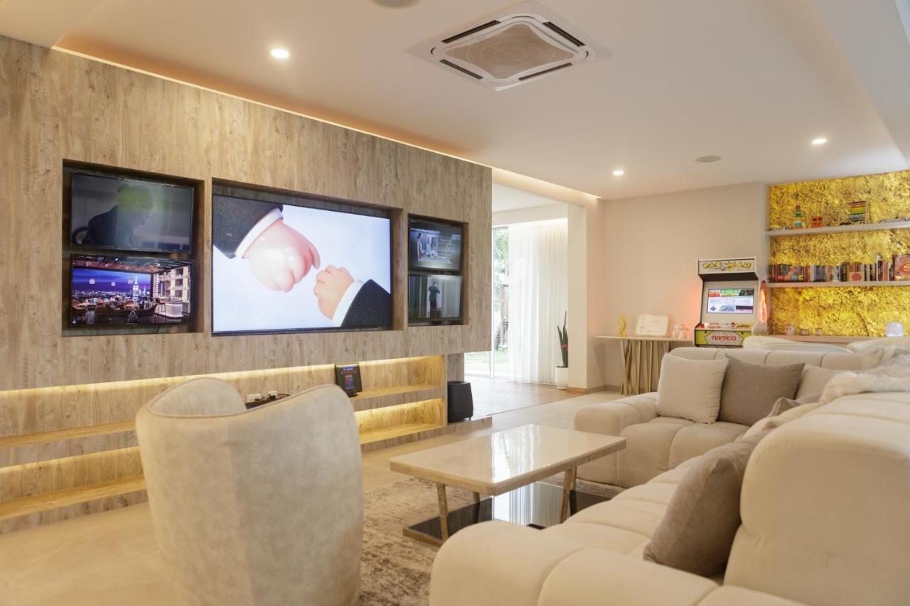 Palm Villa - Award Winning Modern Luxury & Exclusive Villa Resort Chiang Mai Luaran gambar